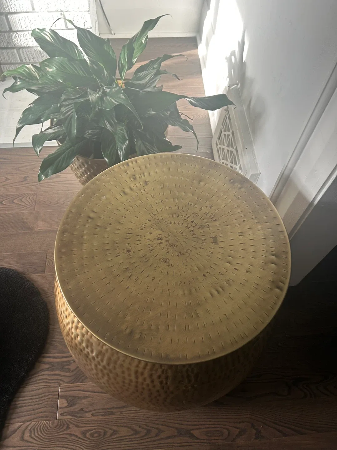 Gold Metal Side Table / Storage with Lid image indicator(3)