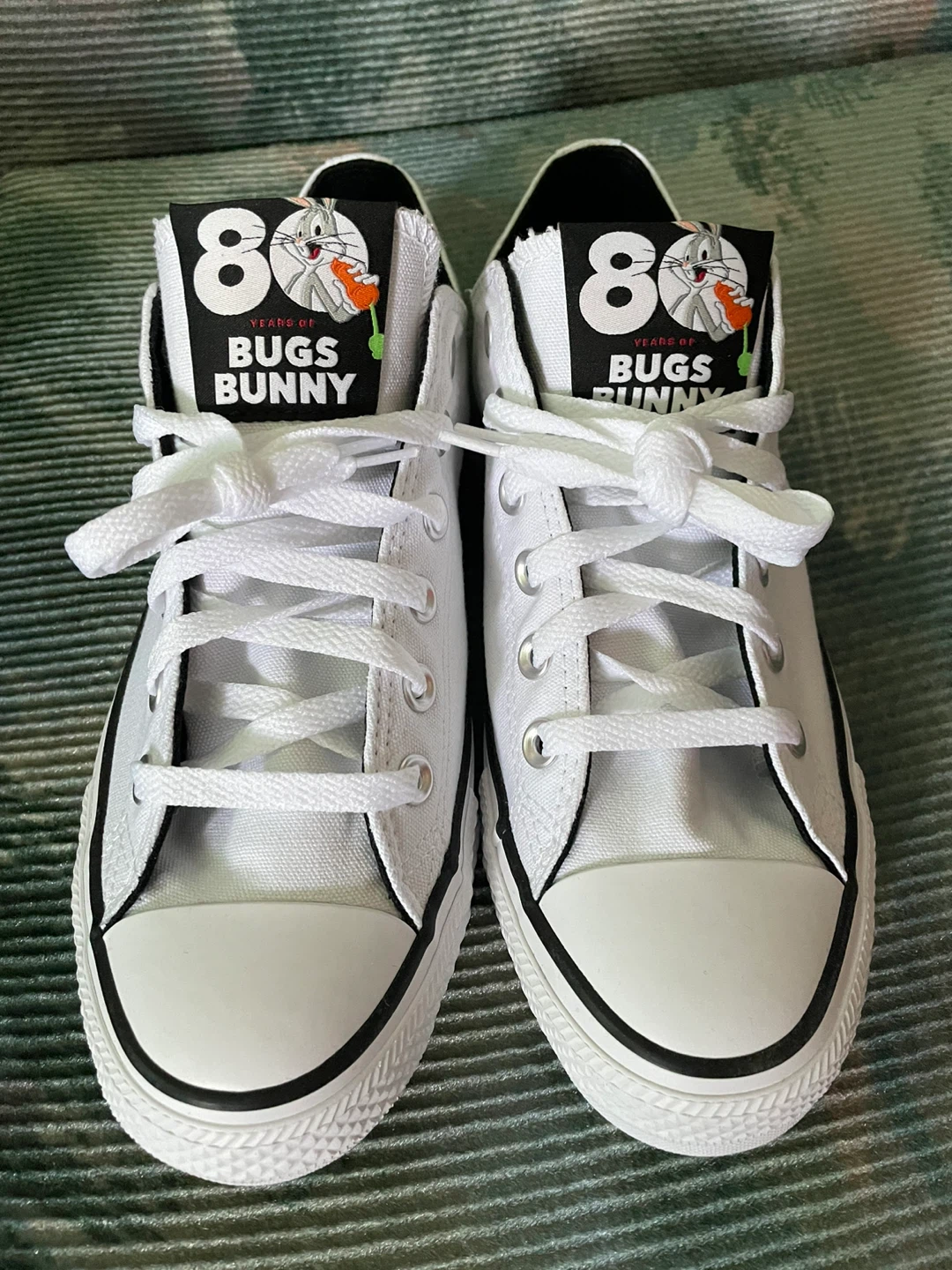 Converse All Star Bugs Bunny Sneakers —Size M7.5/W9.5 - photo 3