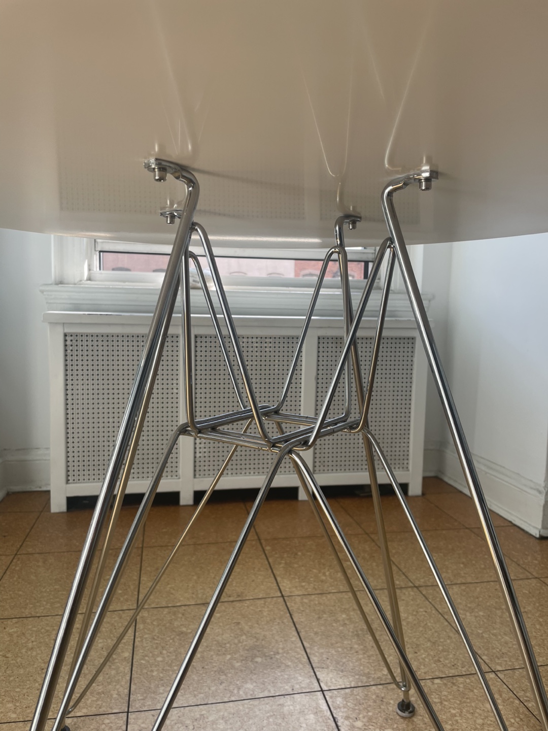 Eiffel style dining table - photo 3