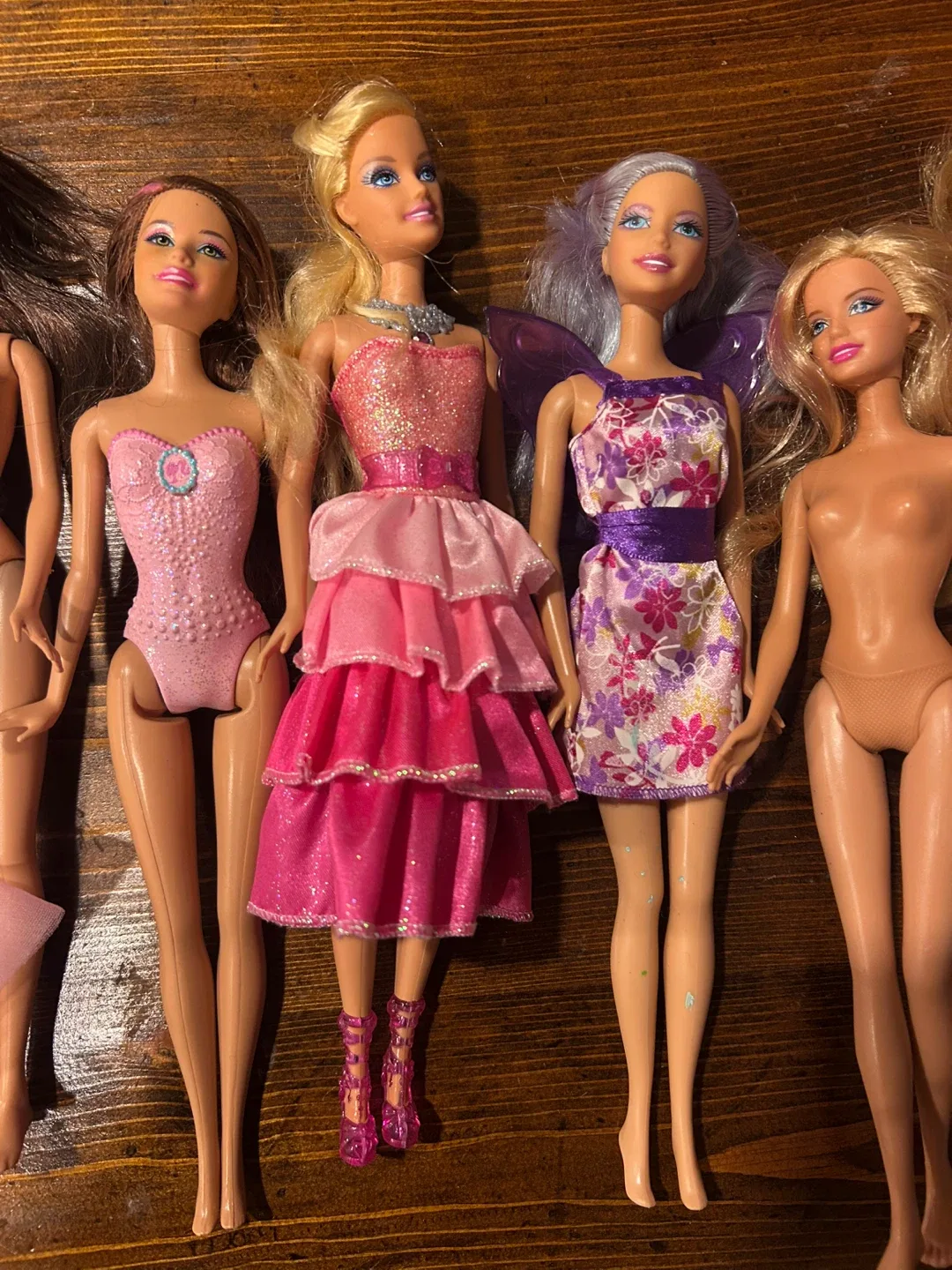Barbie Dolls - Variety of Styles image indicator(3)
