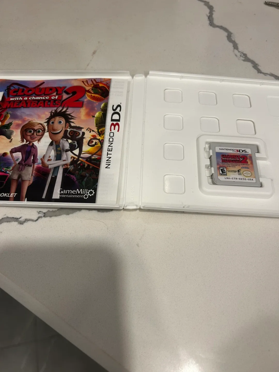 Cloudy with a Chance of Meatballs 2 for Nintendo 3DS image indicator(3)