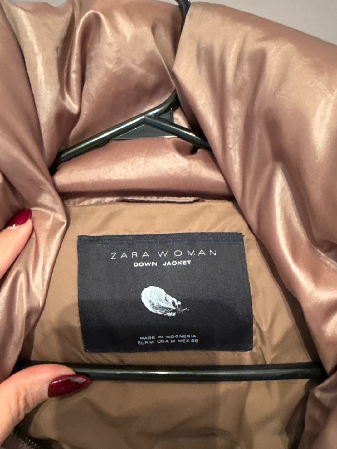 Zara Woman Down Jacket - Size M - photo 3