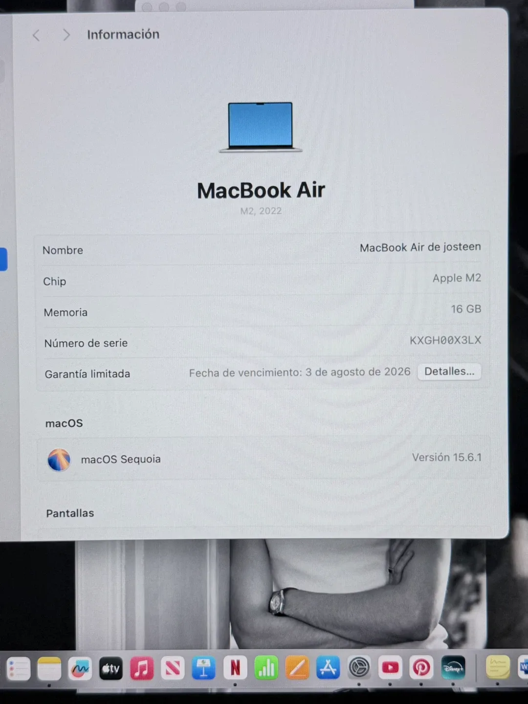 MacBook Air M2 16GB memory 256 image indicator(2)