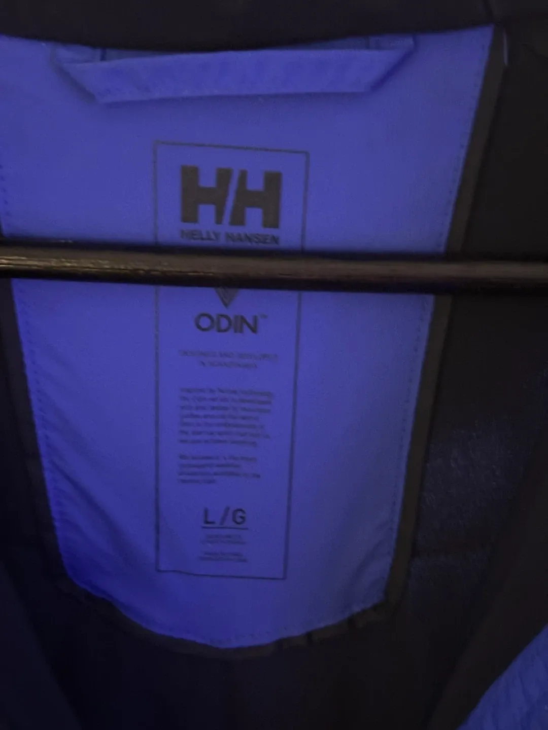 Helly Hansen winter jacket image indicator(3)