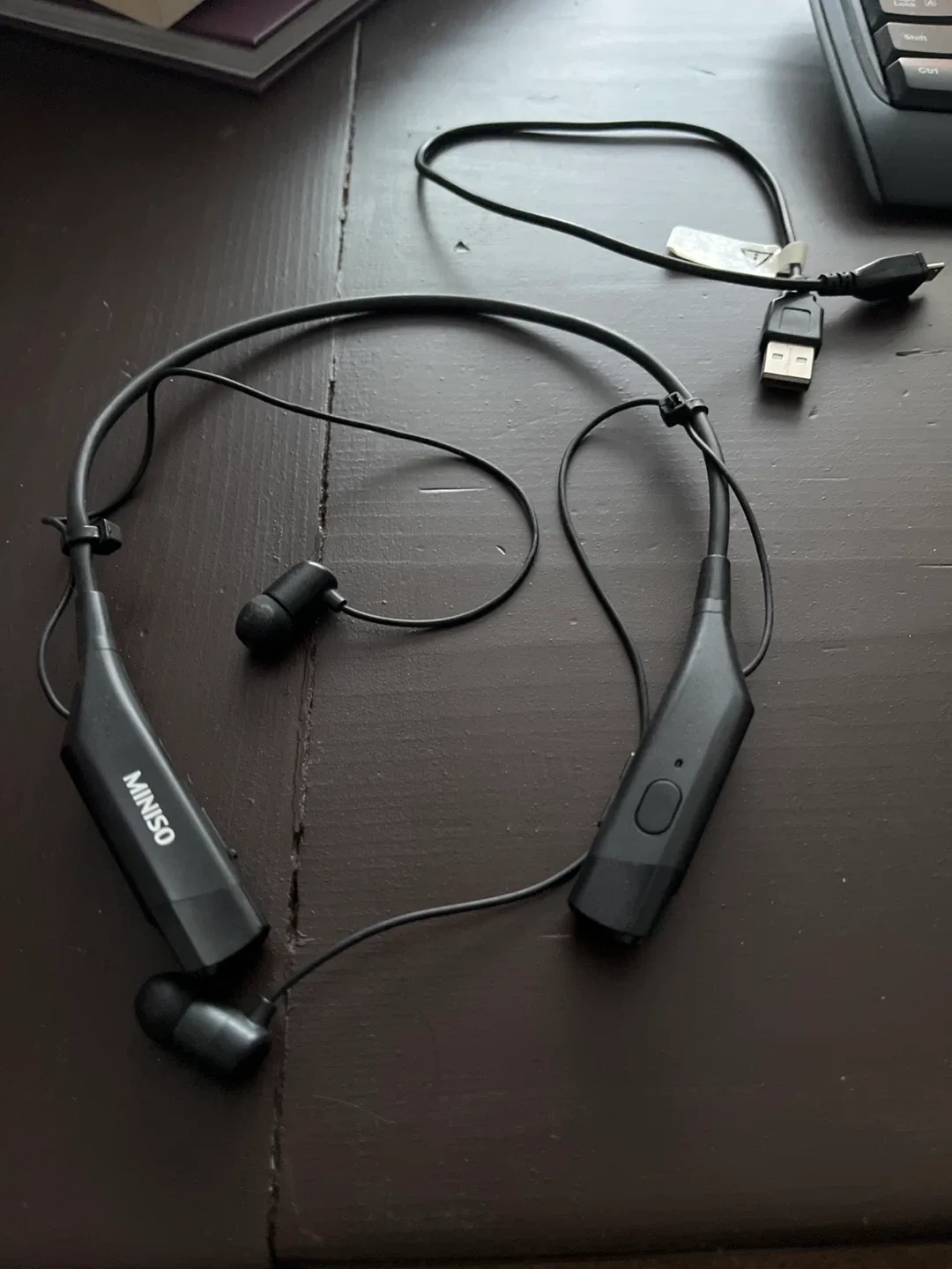 Miniso Black Wireless Headphones