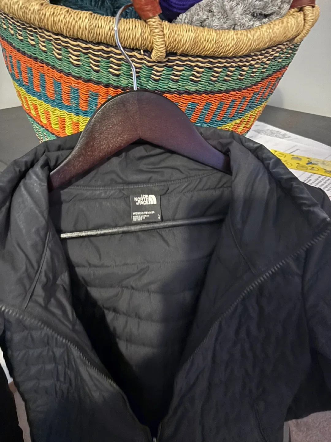 The North Face Women’s shell Black Jacket image indicator(2)