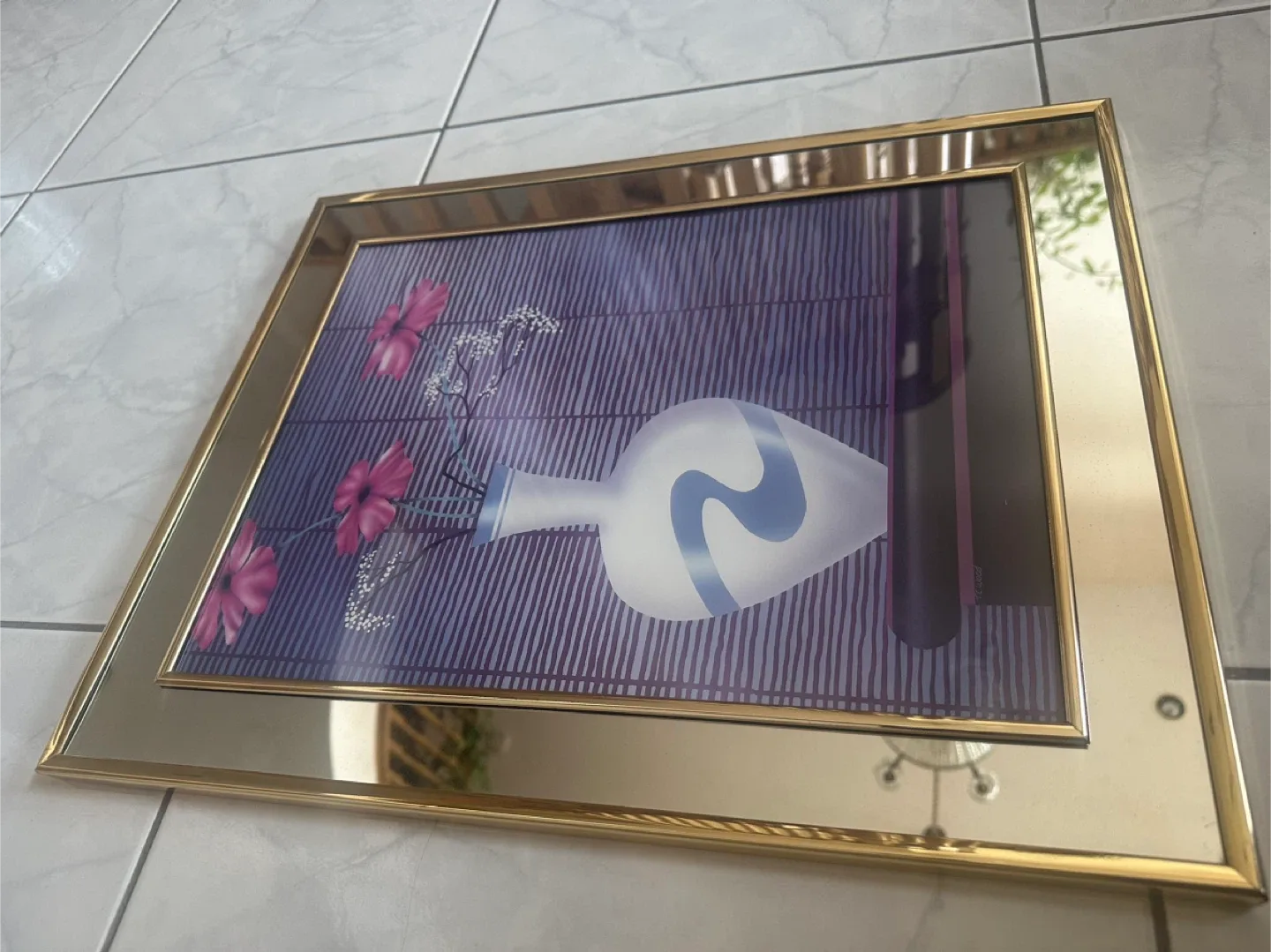 Vintage Framed Floral Vase Print with Gold Mirror Frame 80’s image indicator(4)