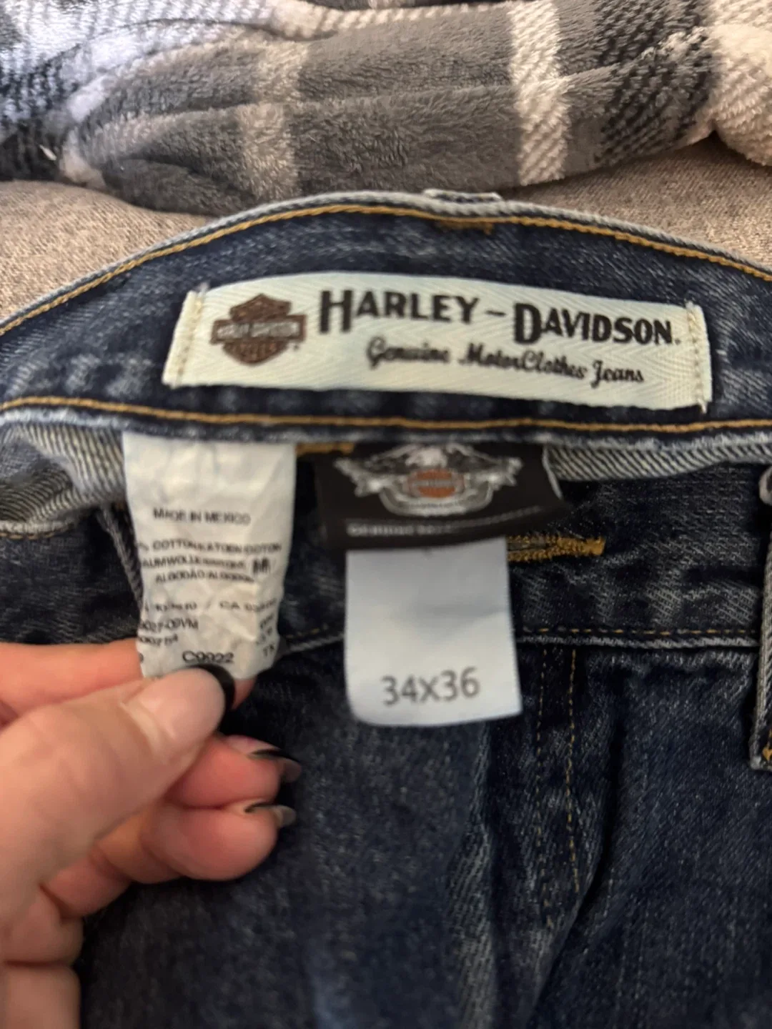 Harley Davidson jeans image indicator(2)
