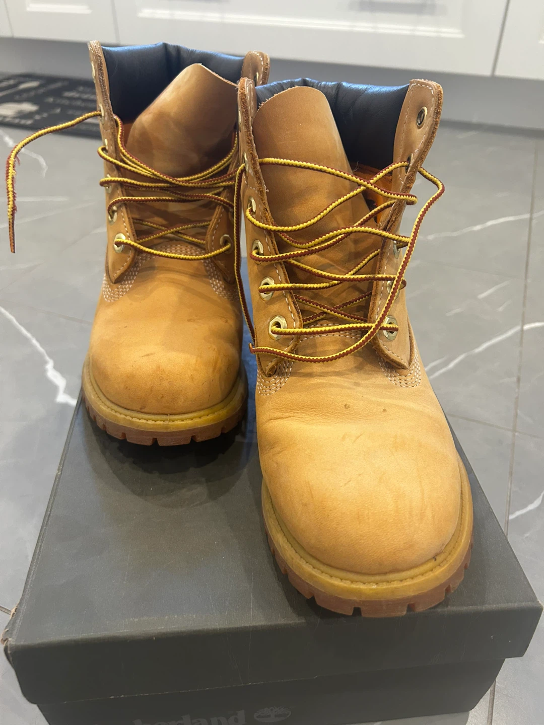 Timberland Boots - Size 7.5 Women's - photo 5