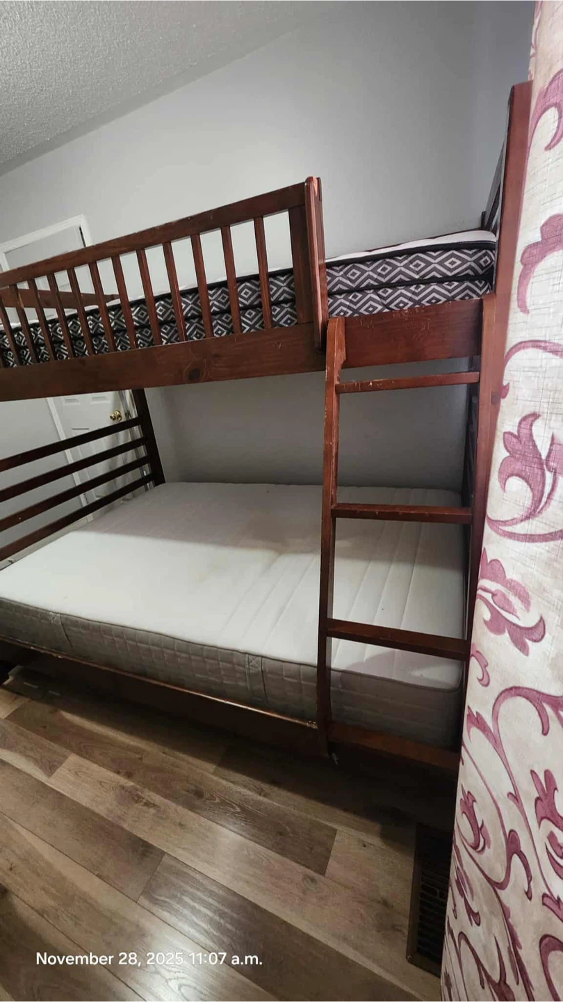 Wooden Bunk Bed Frame with mattresses included - photo 4