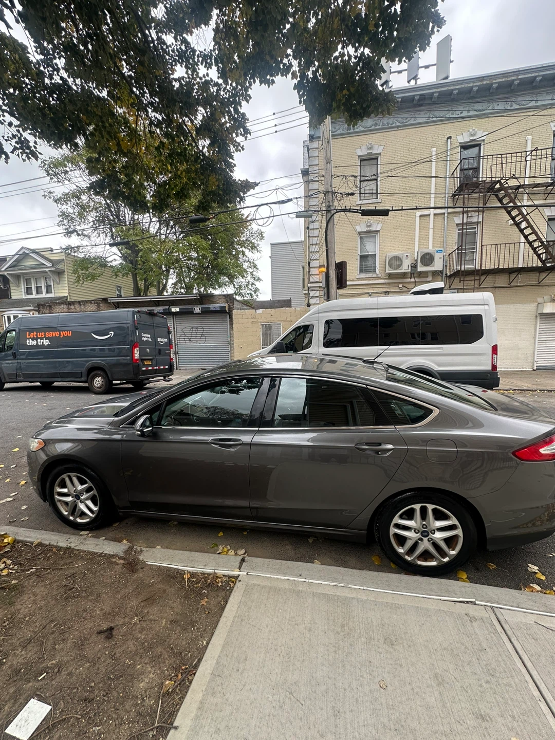 Ford Fusion Sedan - Gray - photo 3