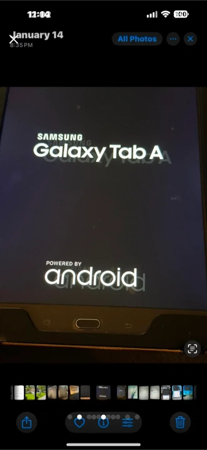 Samsung Galaxy Tab A - 9.7 inch, 16GB image indicator(2)