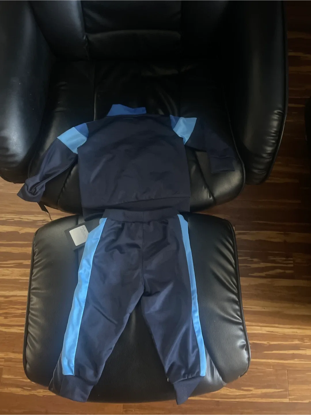 Converse Tracksuit - Navy & Blue image indicator(2)