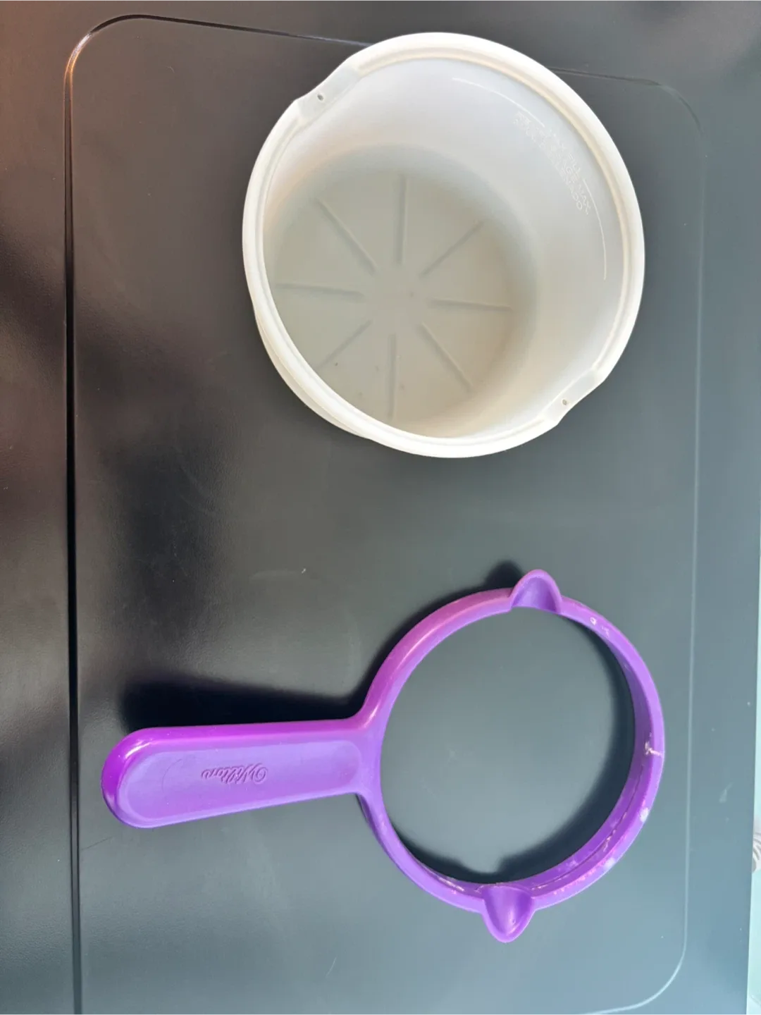 Wilton Chocolate & Candy Melts Melting Pot image indicator(4)