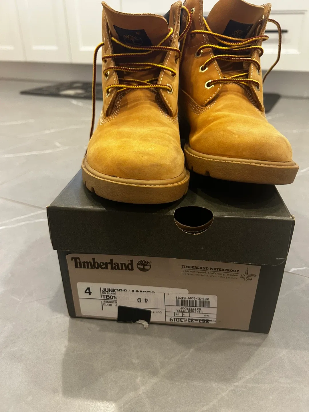 Timberland Junior's Tan Boots Size 4 image indicator(6)