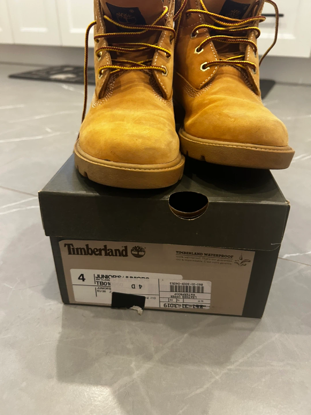 Timberland Junior's Tan Boots Size 4 - photo 5
