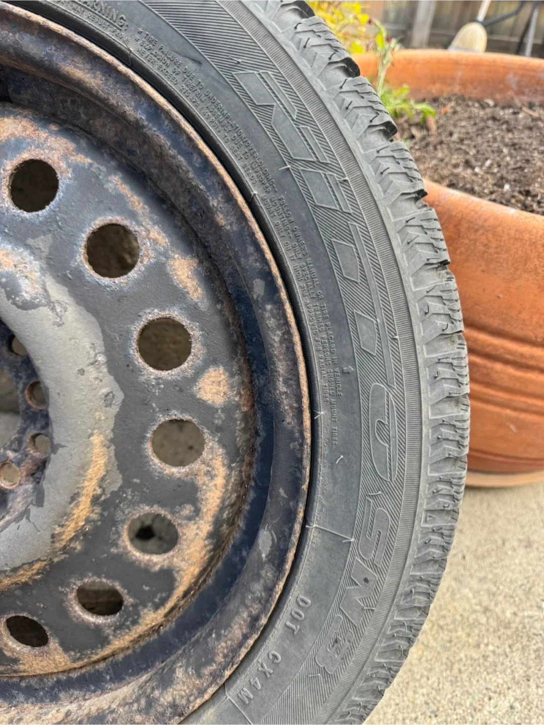 NittoSN3 winter tires 215/50/R17 on steel rims - 95%Tread image indicator(4)