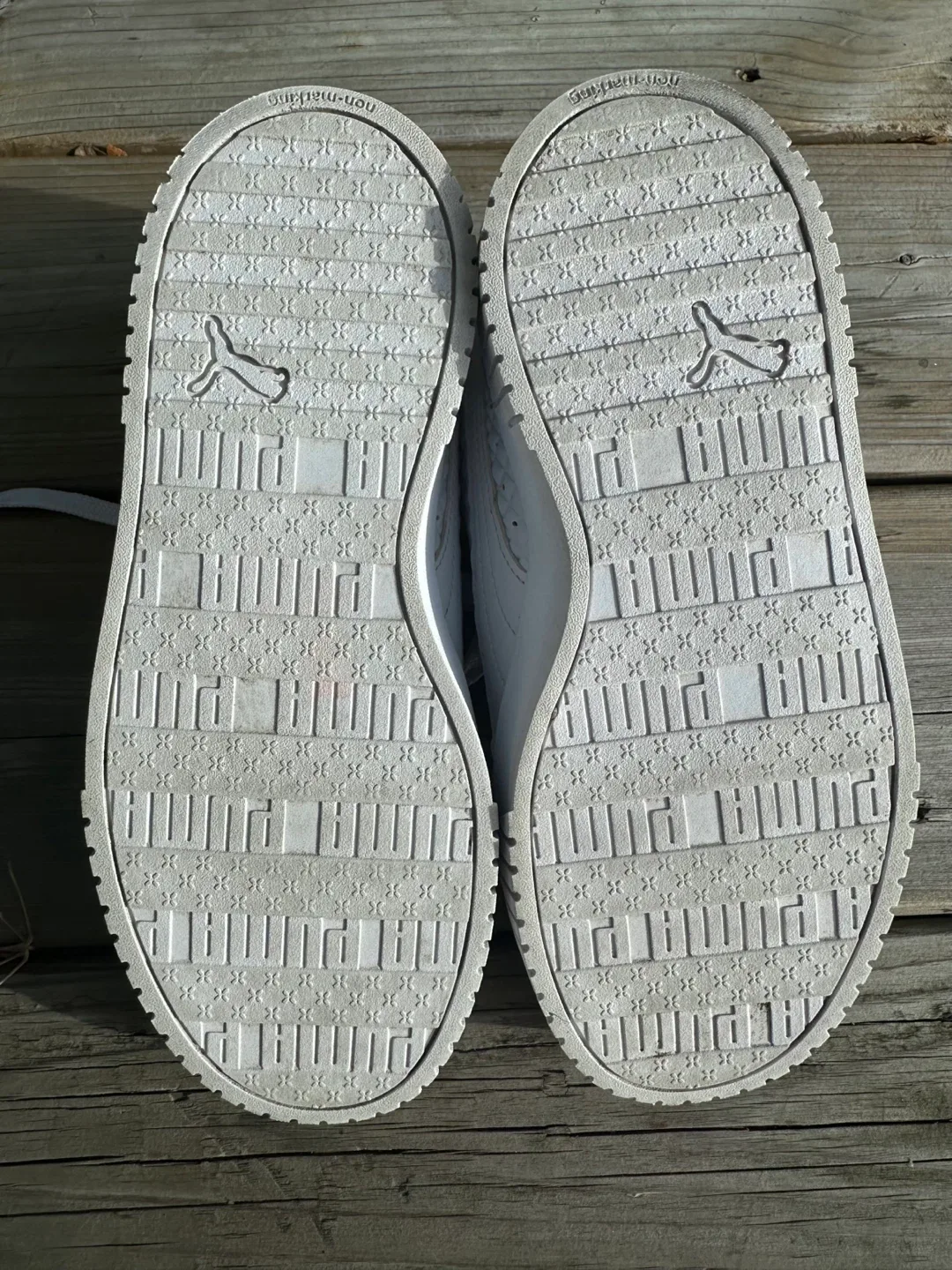 Puma Girls-White & Pink Trolls image indicator(2)