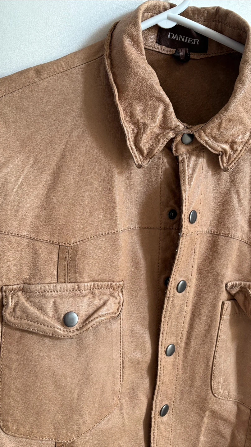 Danier Leather Shirt - Size Medium - photo 3