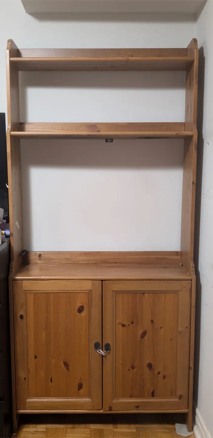 Pine Wood Hutch with Cabinet