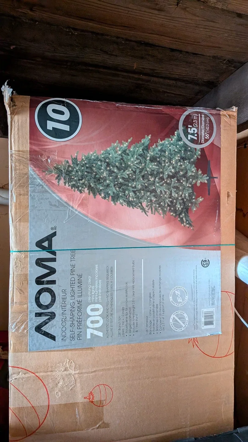 NOMA 7.5ft Pre-Lit Artificial Christmas Tree - NEW! image indicator(3)
