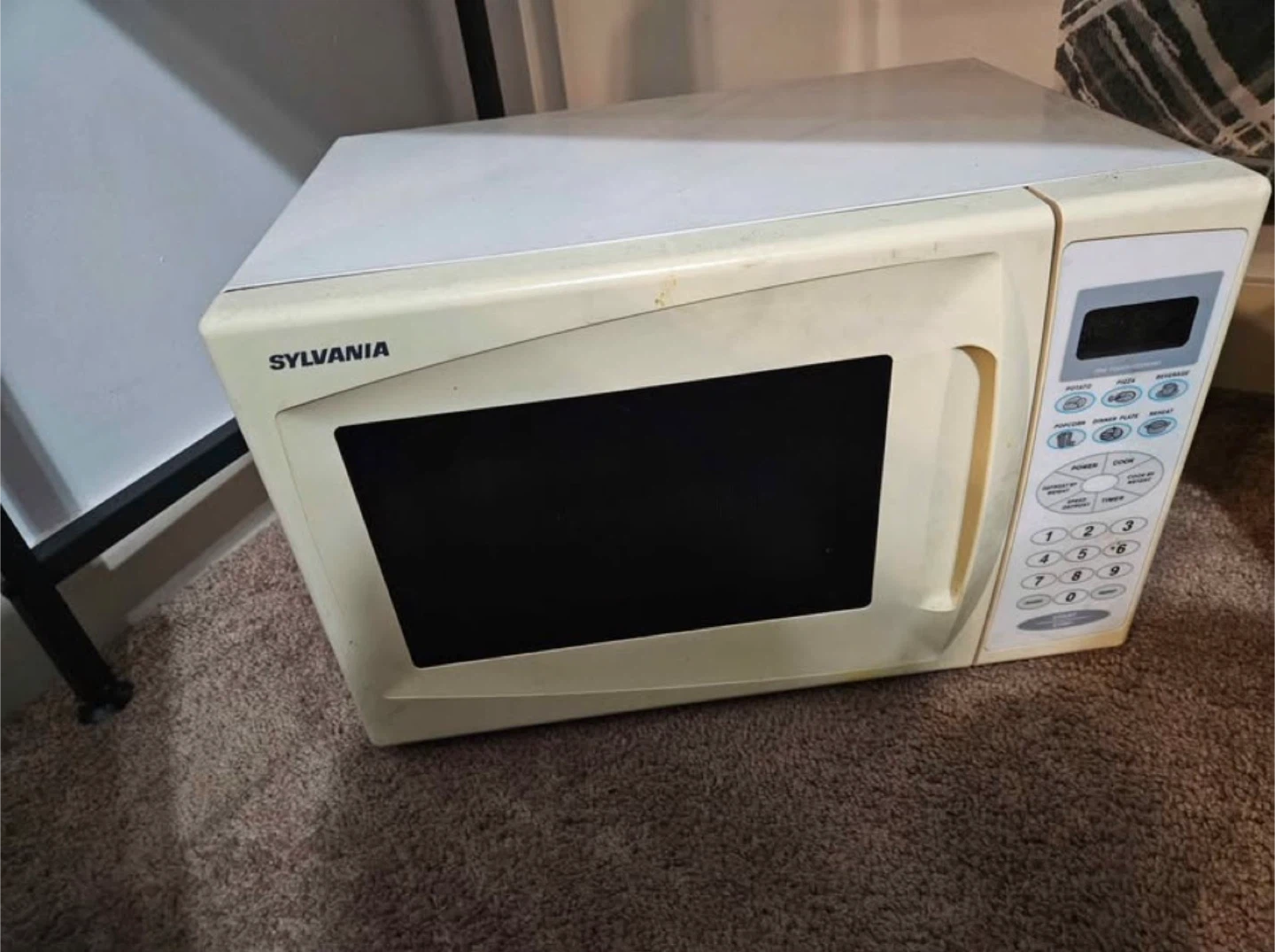 Sylvania Microwave