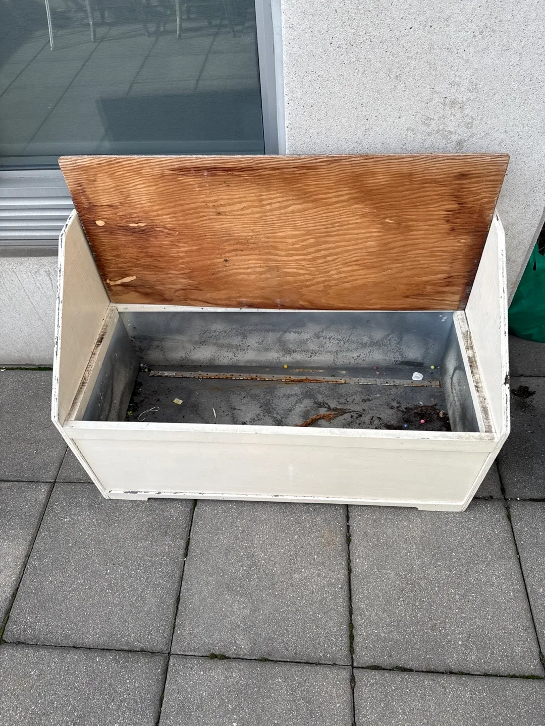 Wooden Bench with Storage image indicator(2)