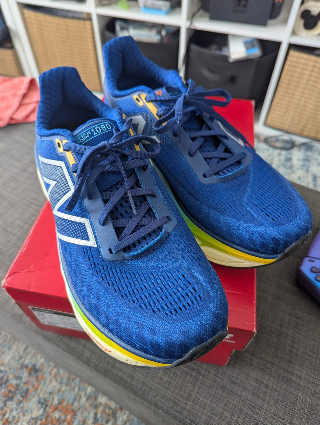 New Balance Mens 1080 running shoes. - photo 2