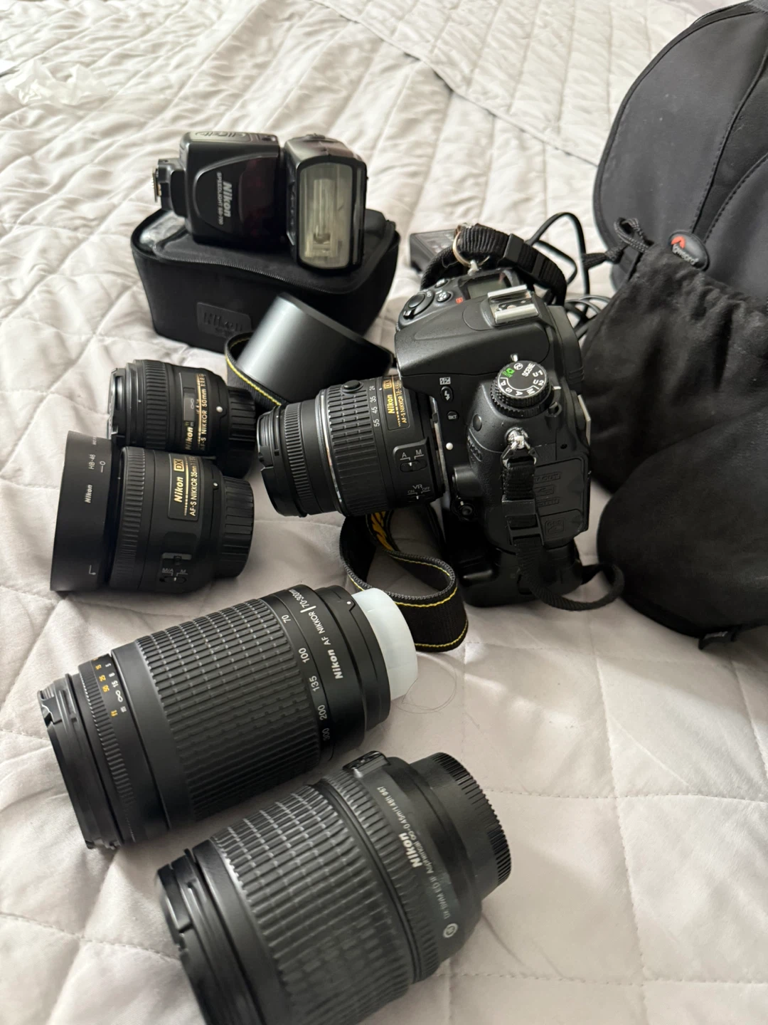 Nikon D7000 DSLR Camera with Lenses & Accessories - photo 3