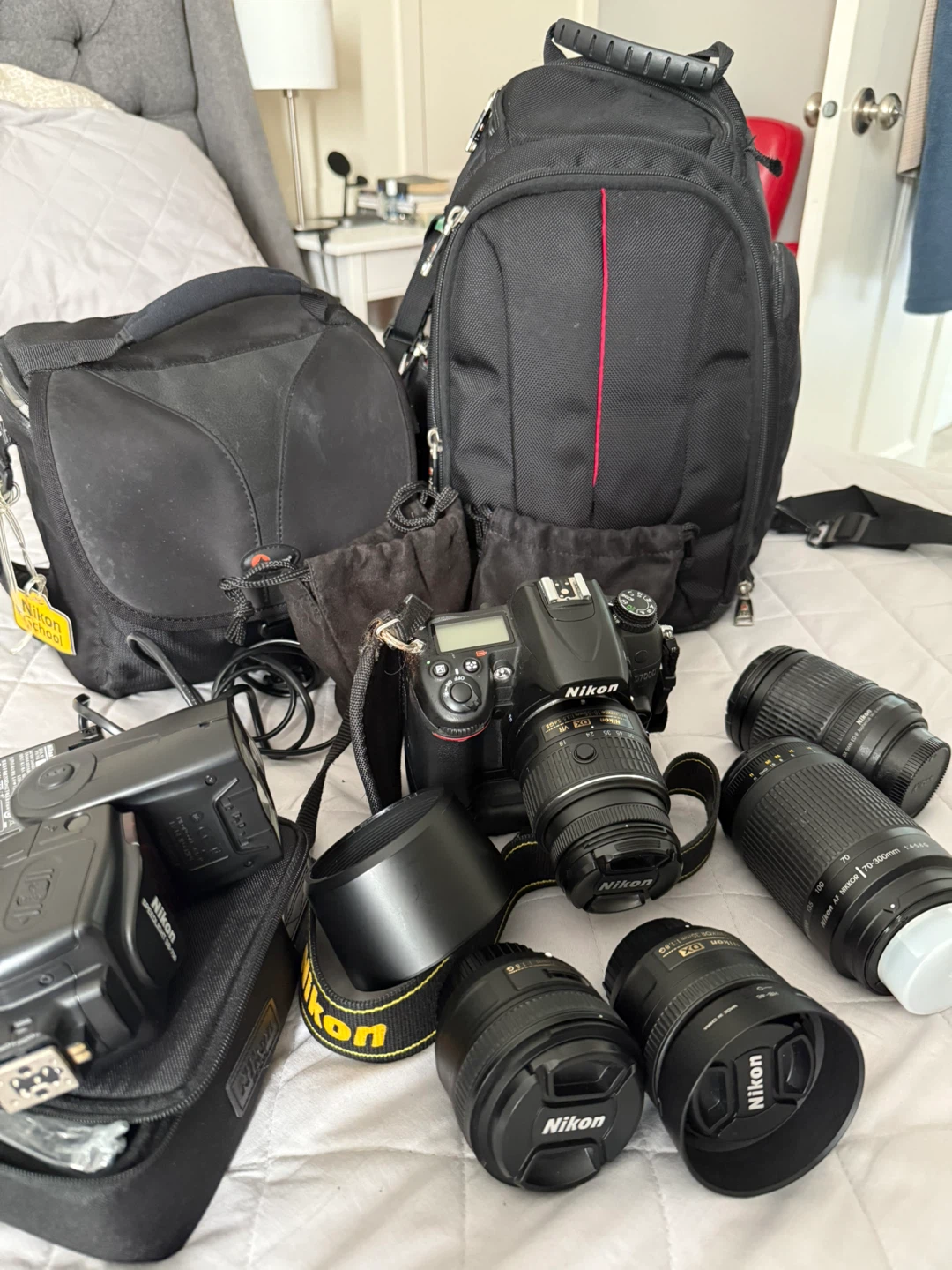 Nikon D7000 DSLR Camera with Lenses & Accessories - photo 2