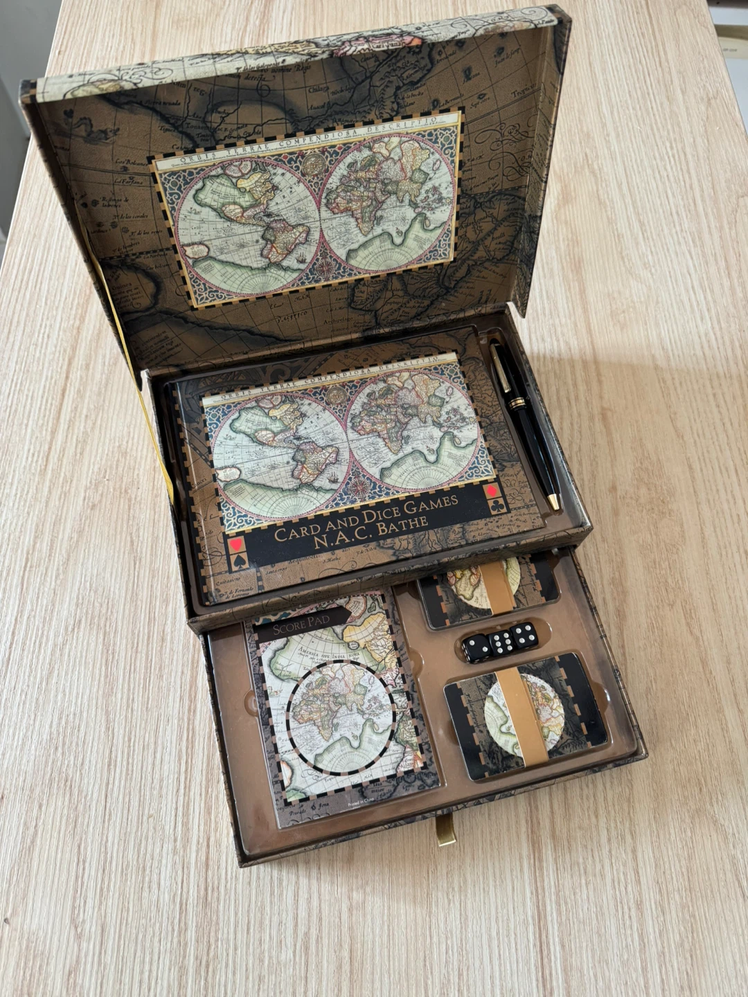 Card and Dice Games Gift Set - photo 2