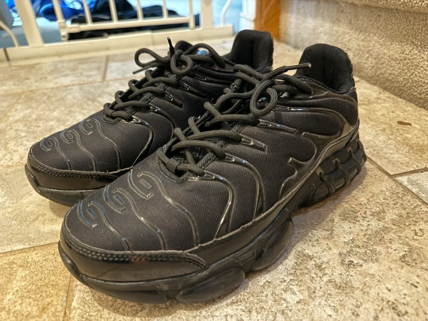 Air Max Plus TN Black image indicator(4)