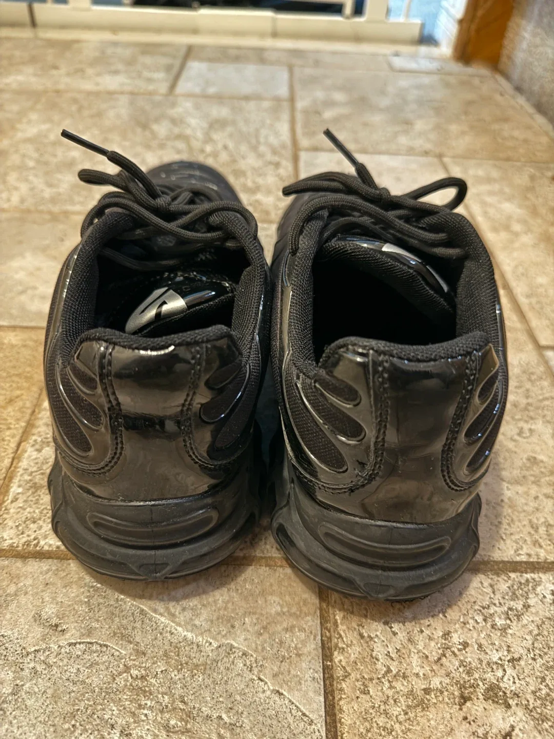 Air Max Plus TN Black image indicator(3)