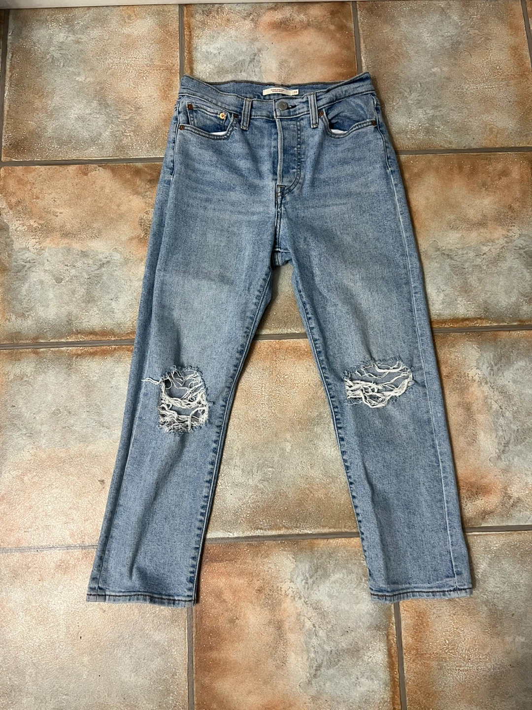 Levi's Ripped Jeans - Size 28