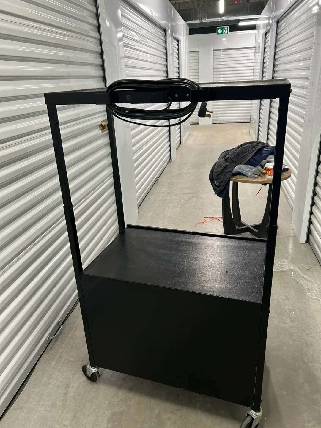 Rolling Black Metal Cart with Electric 110V Bar image indicator(2)