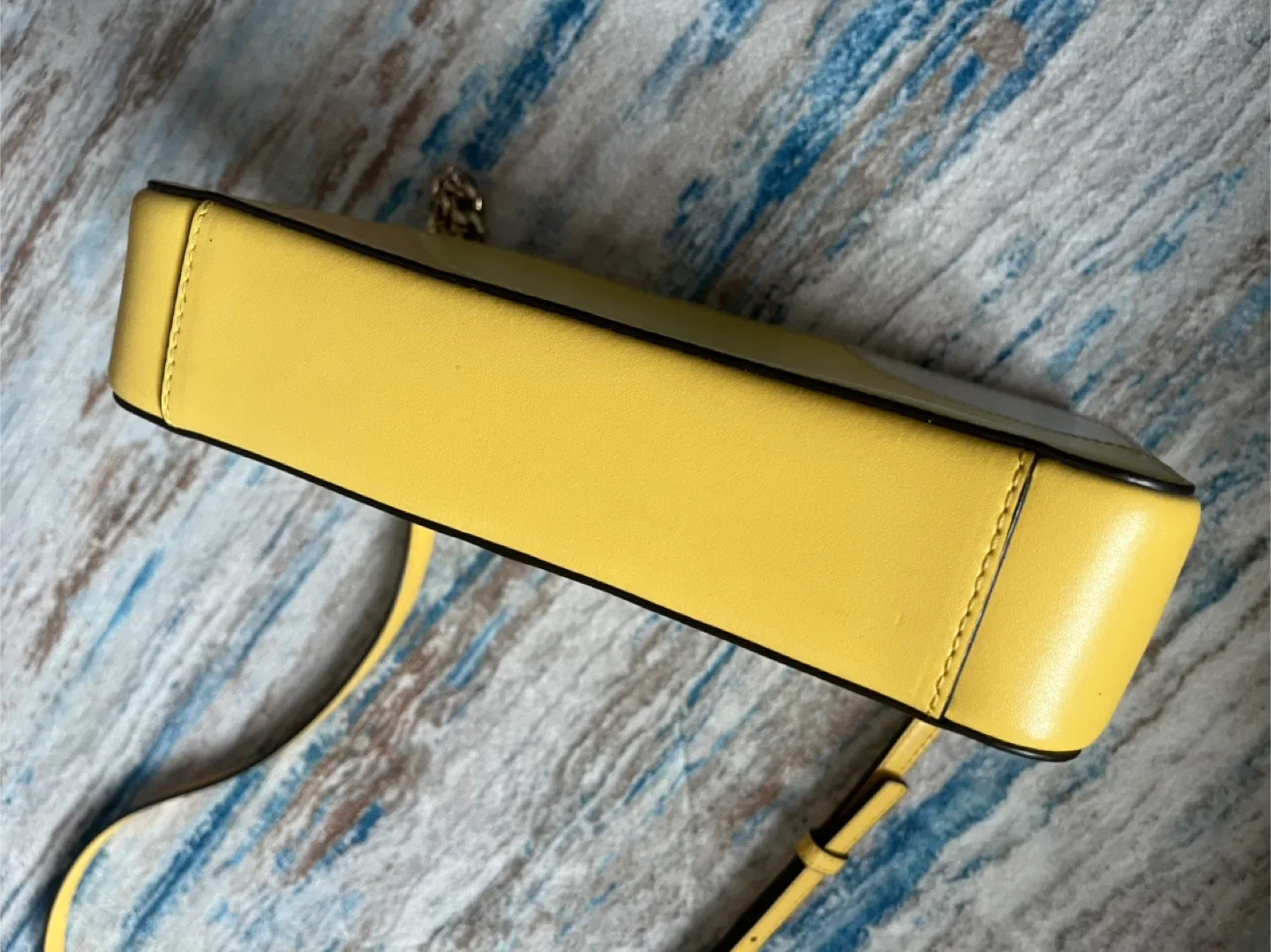 Michael Kors Yellow Crossbody Bag image indicator(2)