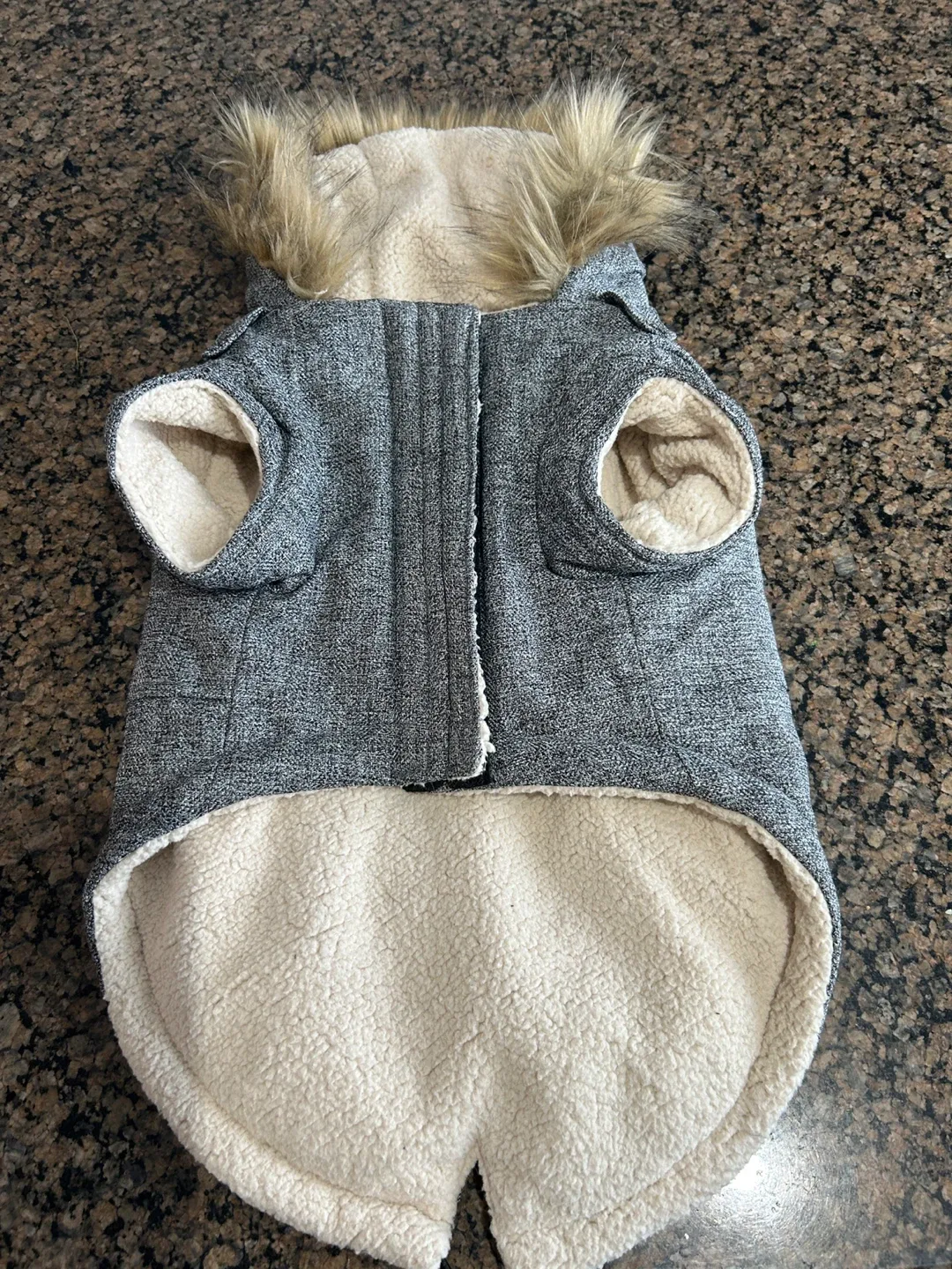 Dog Coat with Faux Fur Hood, Size S image indicator(2)