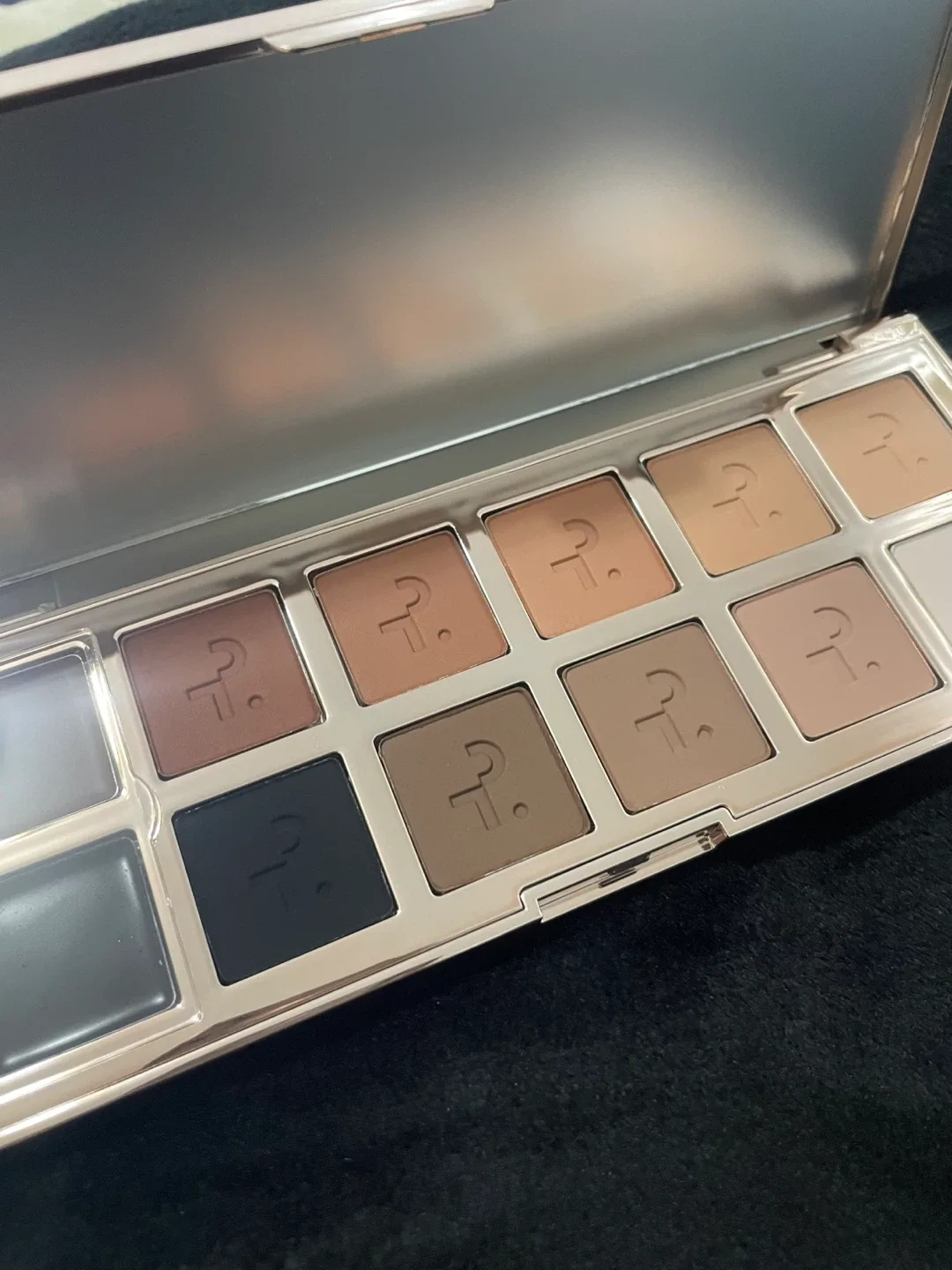 Patrick Ta Major Dimension III Matte Eyeshadow Palette image indicator(5)