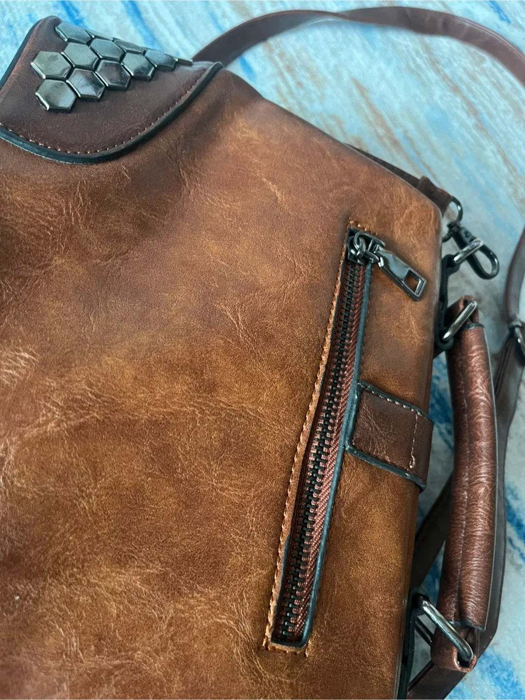 Brown Leather Doctor's Bag Style Purse image indicator(3)