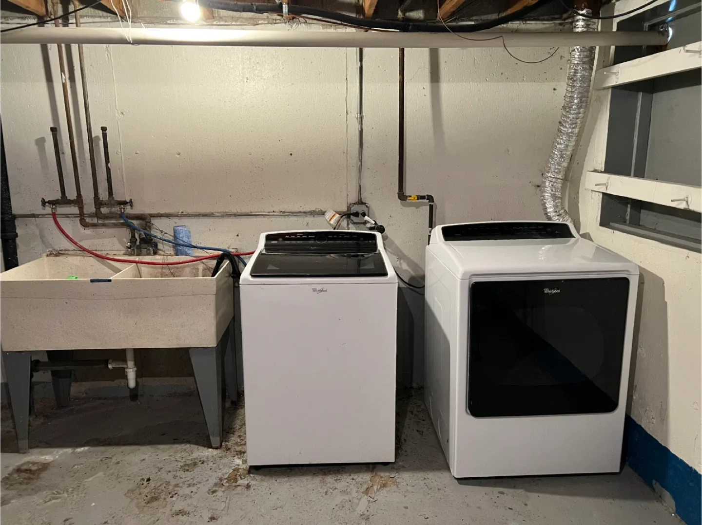 Townhouse for rent image indicator(10)