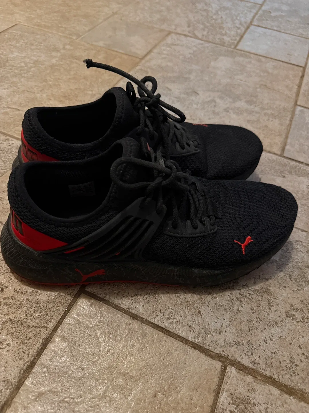 Puma Pacer Future Black/Red Runners image indicator(2)