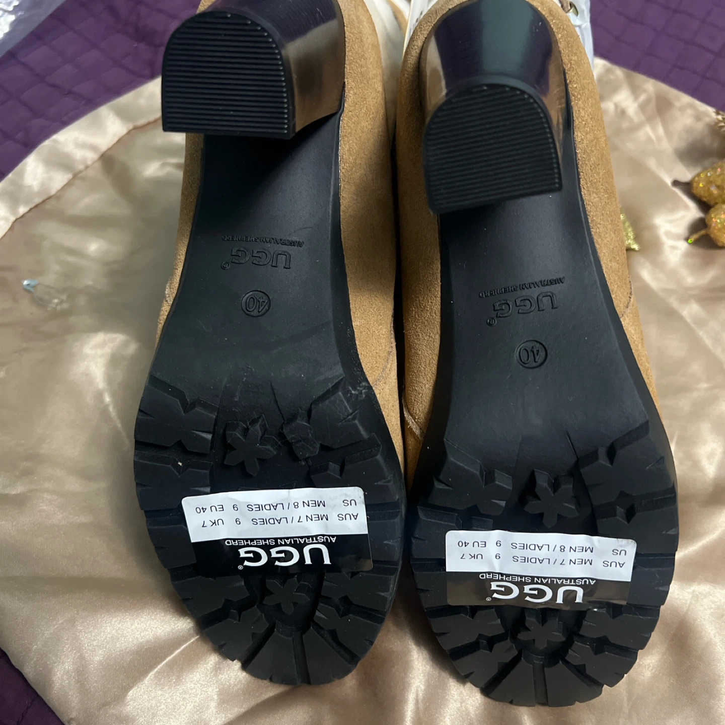 UGG Candice Heels - Size 9 - photo 3