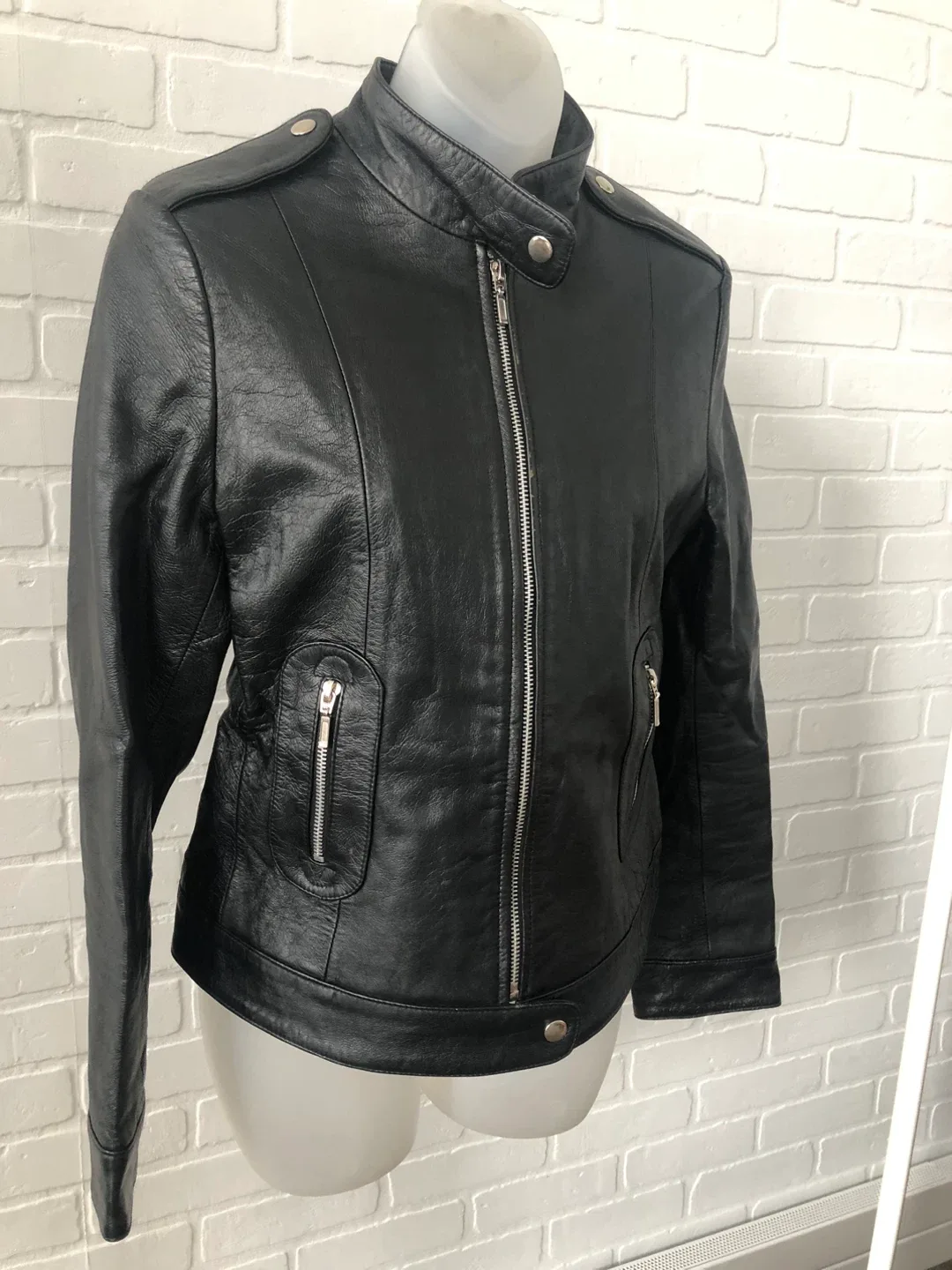 Black Leather Gezipani Jacket - XS image indicator(2)