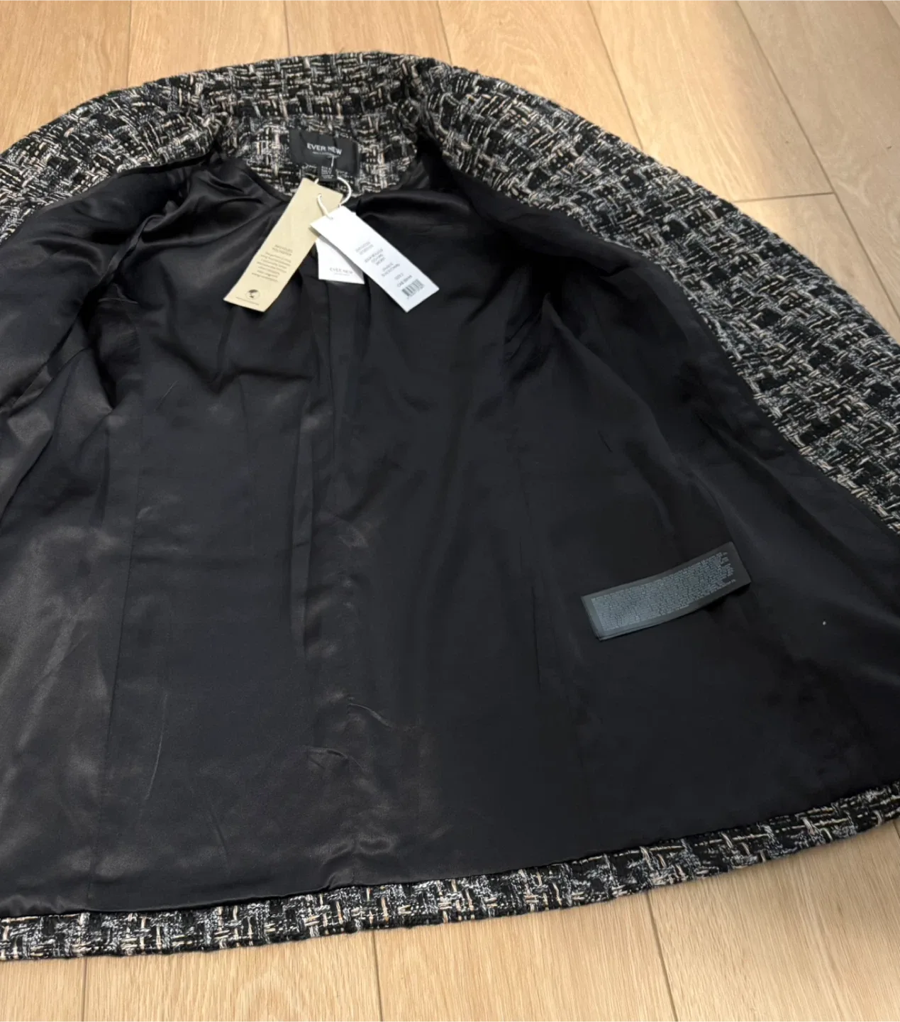 Ever New Julia Boucle Coat - Size 2 image indicator(3)