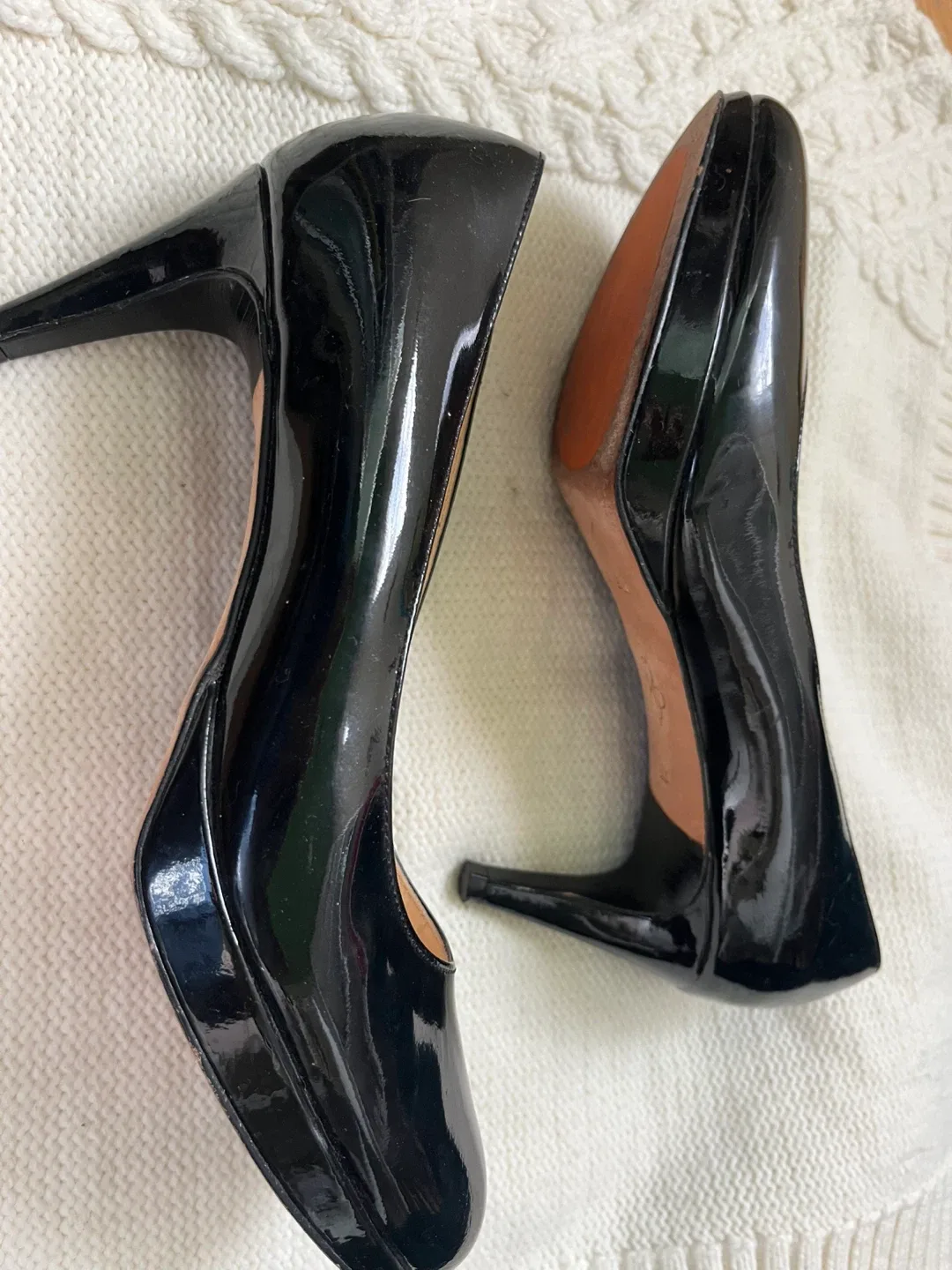 Cole Haan lacquered heels image indicator(3)