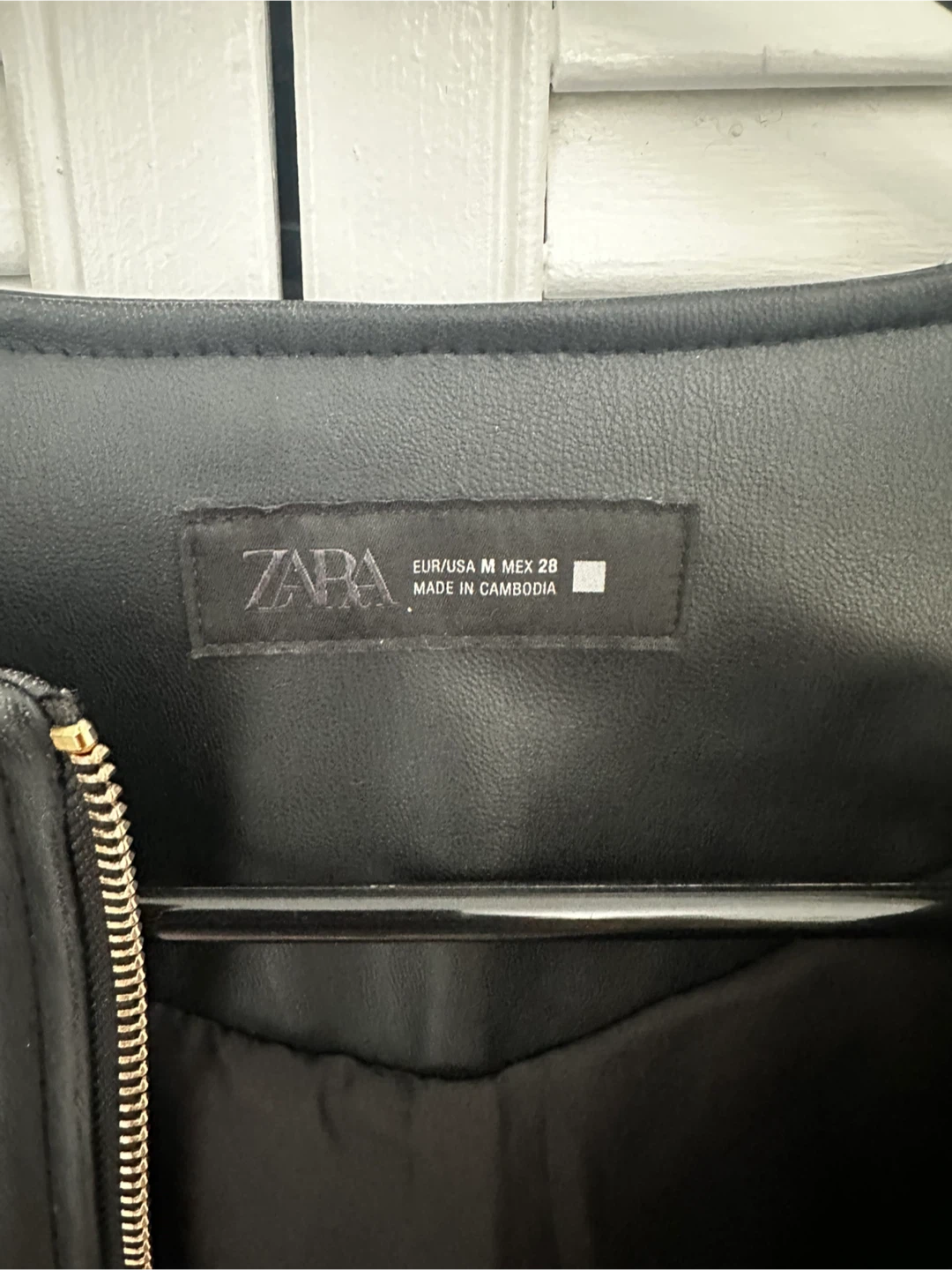 Zara Black Faux Leather Jacket - Size M - photo 3