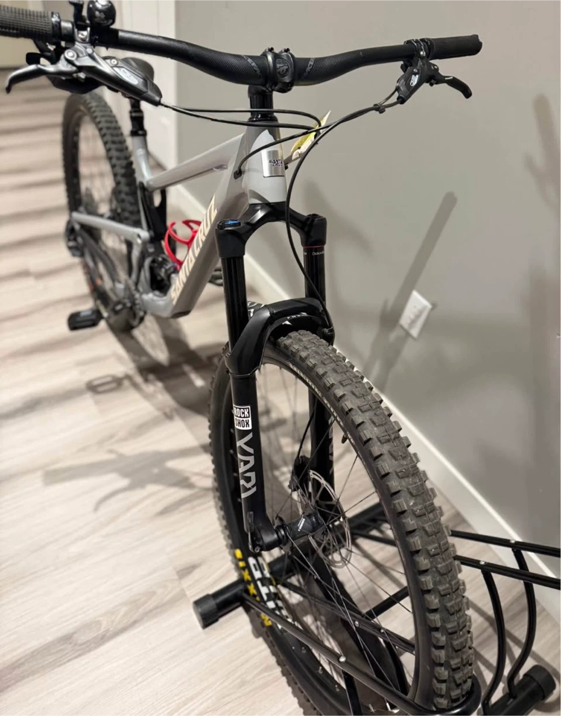 Santa Cruz Hightower Mountain Bike - photo 2