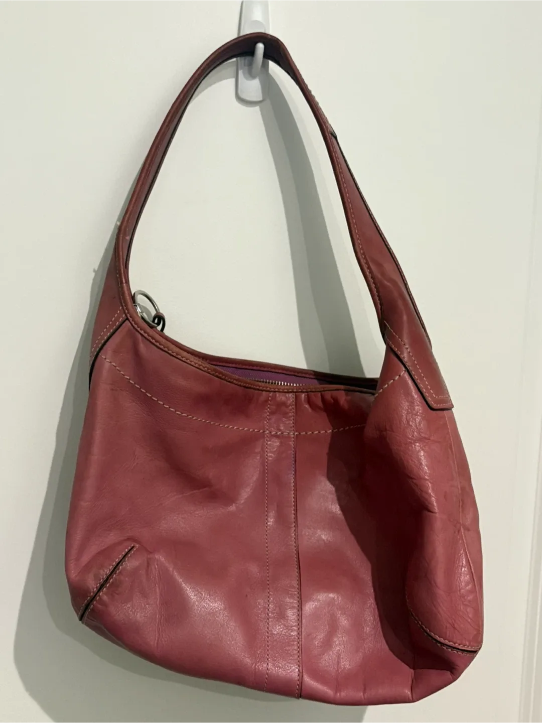 Coach Leather Shoulder Bag image indicator(3)