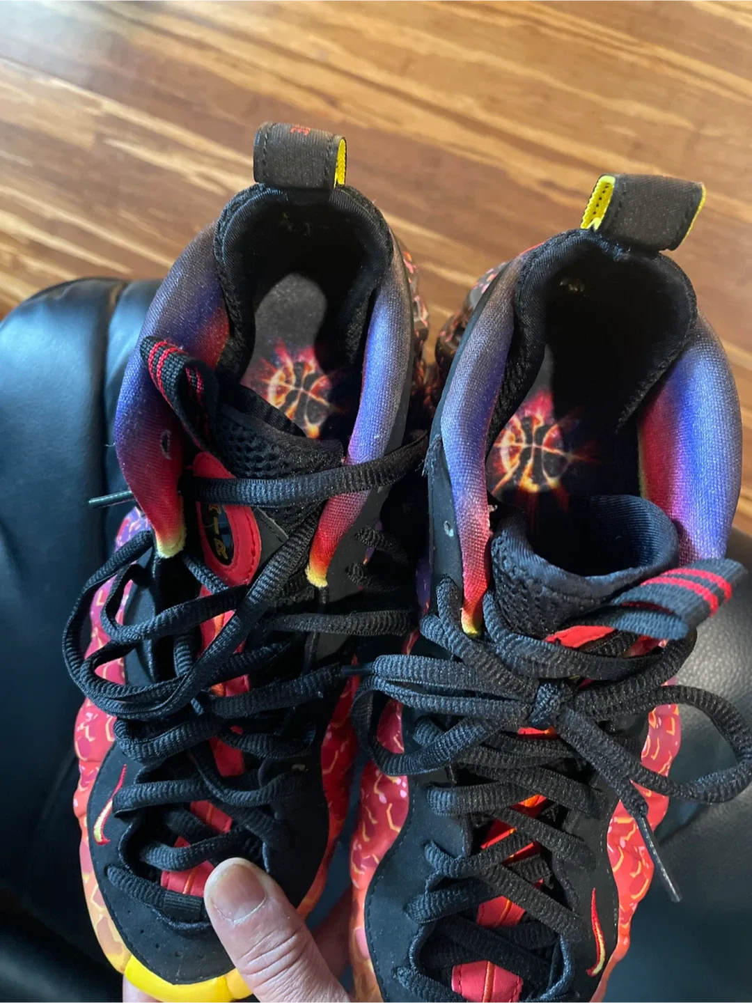 Nike Air Foamposite One Alternate Galaxy image indicator(8)