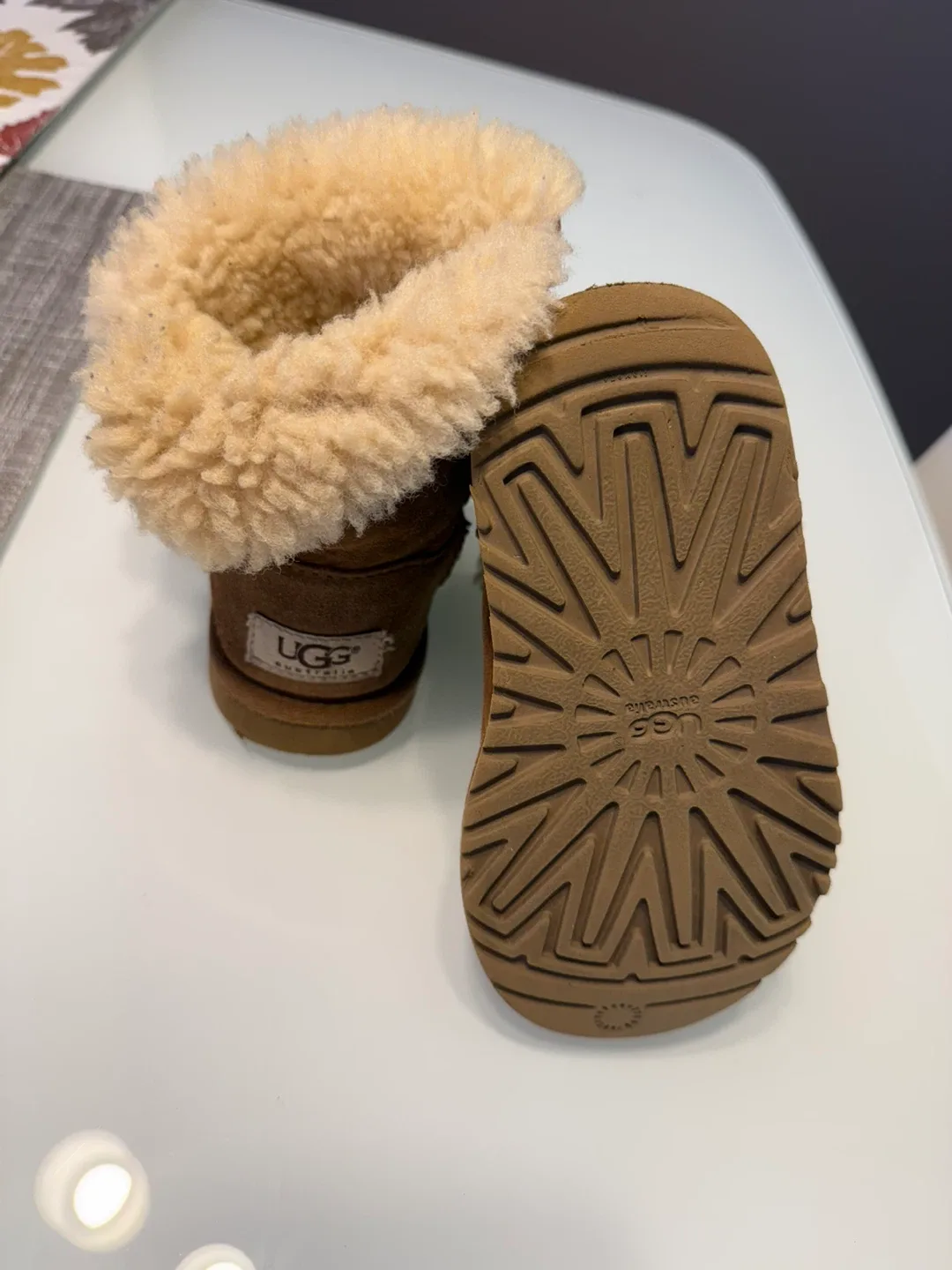 UGG Kid’s Bailey Button Boots - Brown Size 9 US image indicator(5)